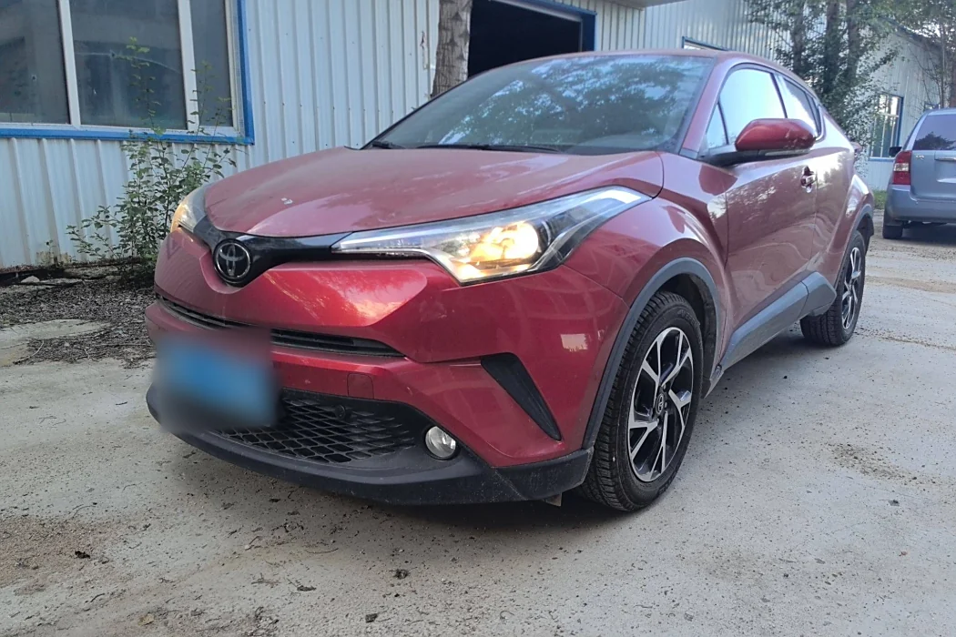 Toyota C-HR 2018 2.0L Leader Edition State V