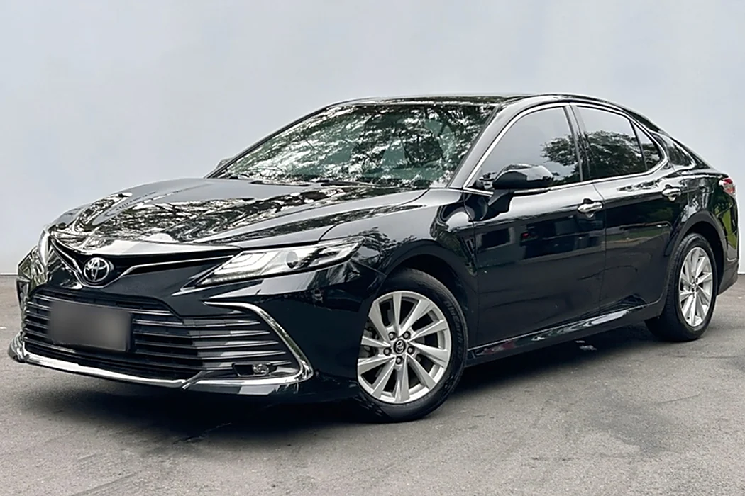 Toyota Camry 2021 2.0G Deluxe Edition