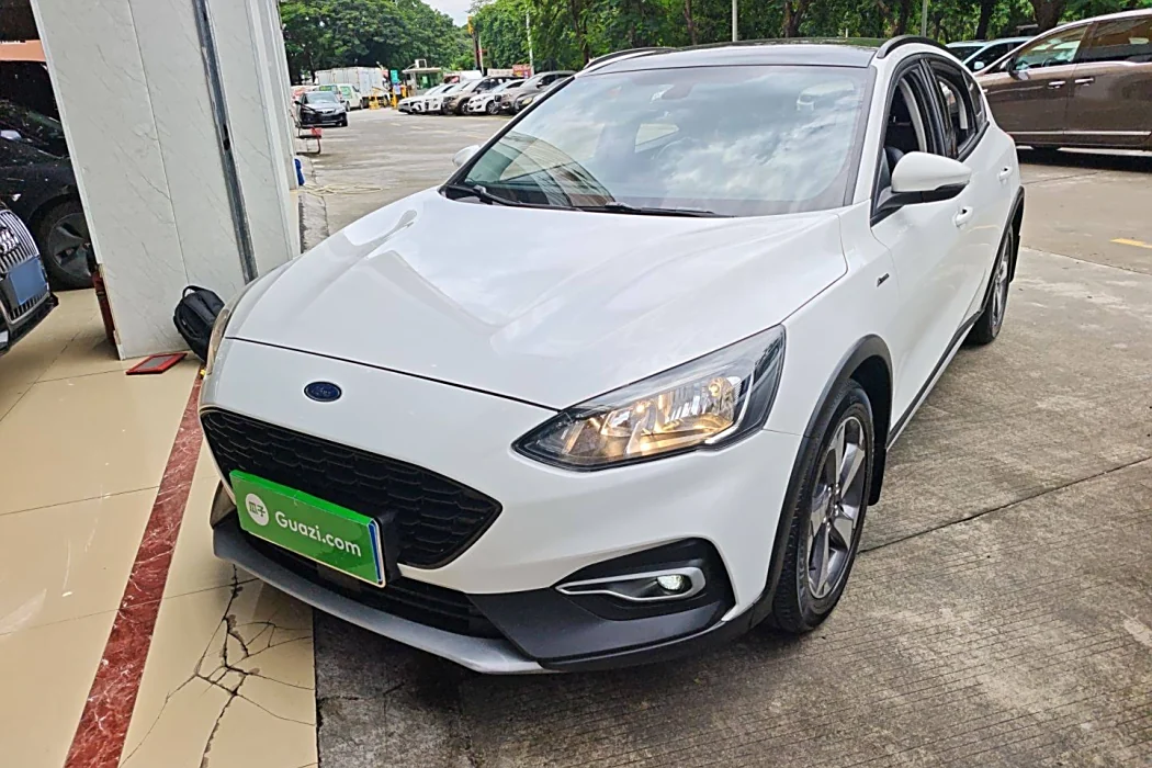Ford Focus Active 2020 EcoBoost 180 Automatic Tide Type