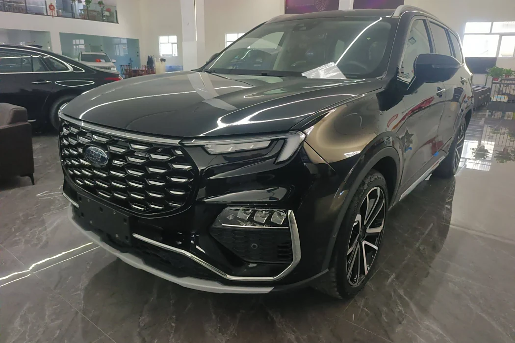 Ford Lingyu 2023 EcoBoost 225 Premium Collar PLUS 7 seats (2/3/2)