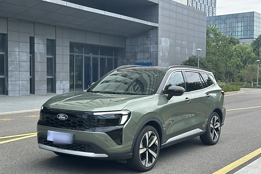 Ford Lingrui 2025 EcoBoost 170 Premium Collar PLUS
