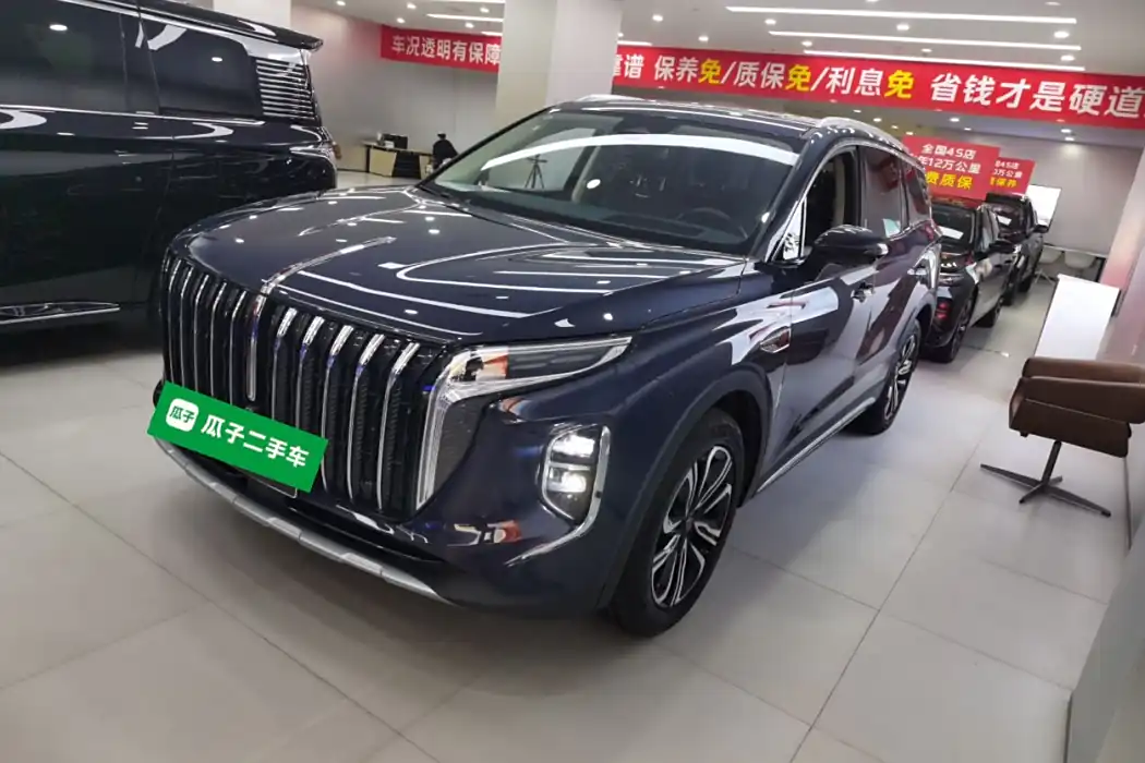 Hongqi HS7 2023 2.0T automatic four-wheel drive flag collar version six-seater