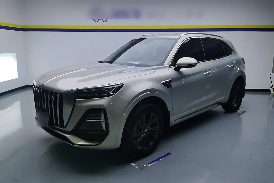 Hongqi HS5 2023 model 2.0T Qixiang Pro Version