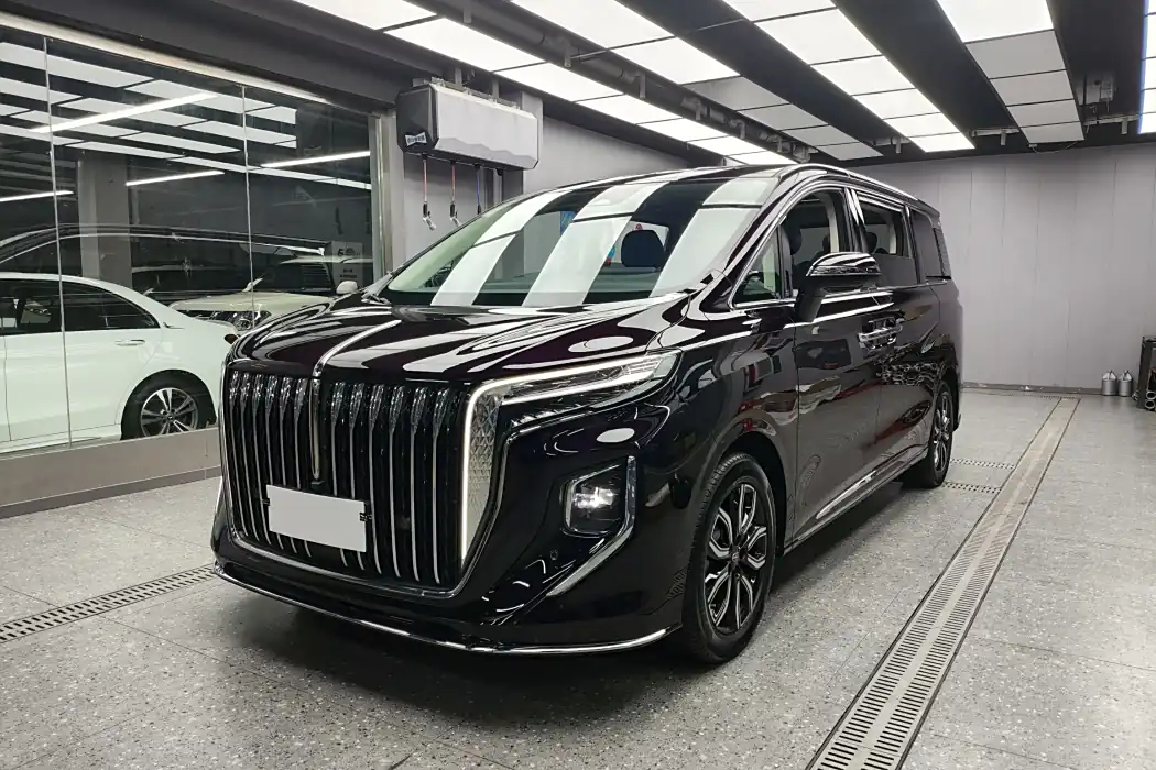 Hongqi HQ9 2023 Model 2.0T Zhilian Flag Enjoy Edition