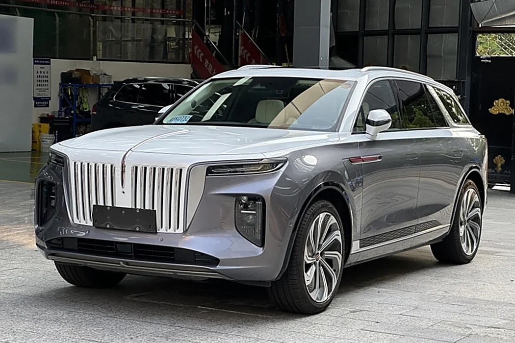 Hongqi E-HS9 2021 510km flag collar version four-seater