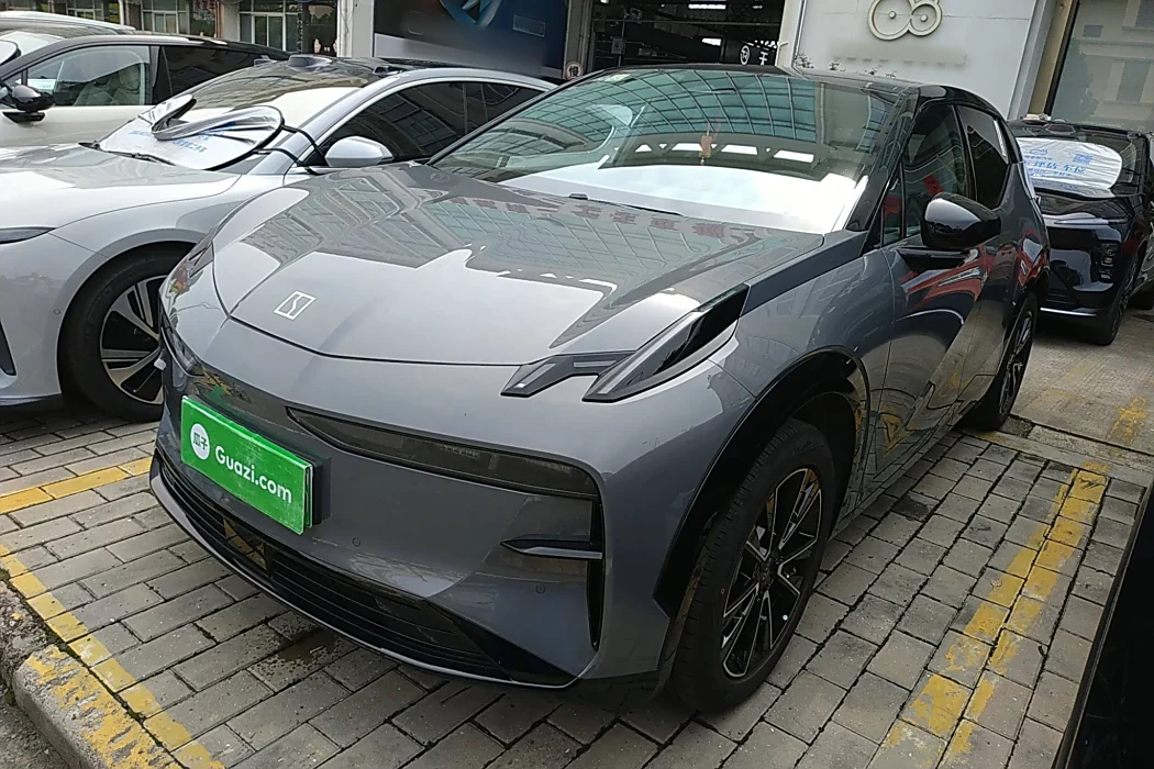 Extreme Krypton X 2024 four-seater rear-drive version