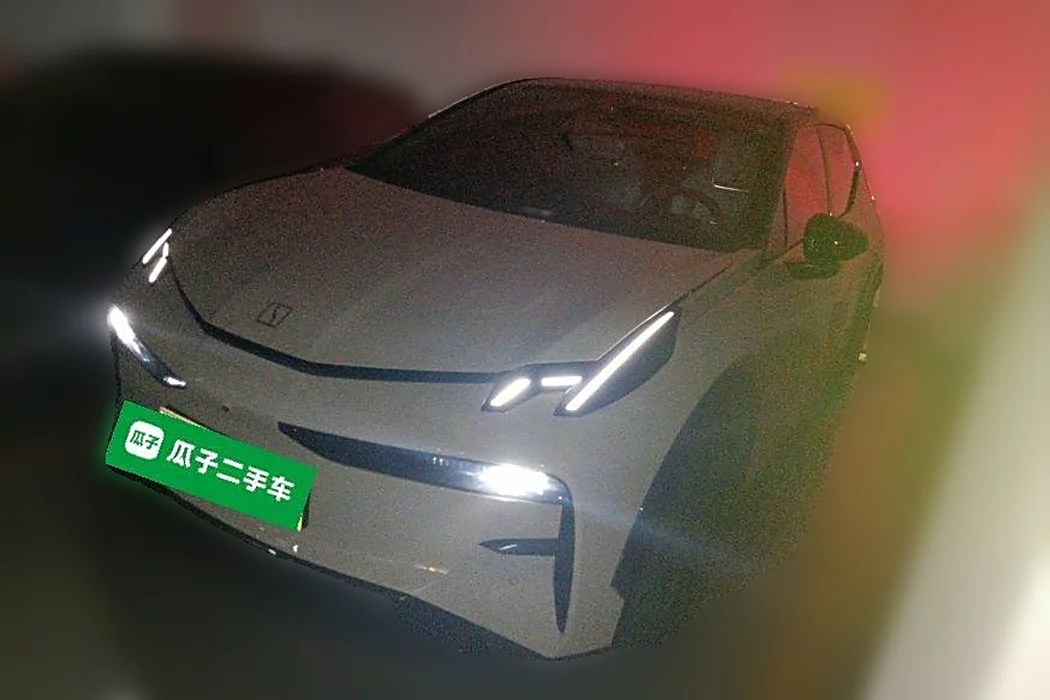 Extreme Krypton X 2024 four-seater rear-drive version