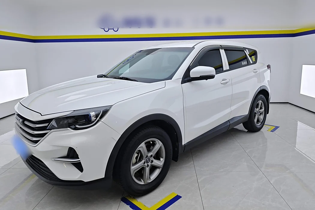 Jietu X70M 2020 facelift 1.5T manual partner type 5 seats