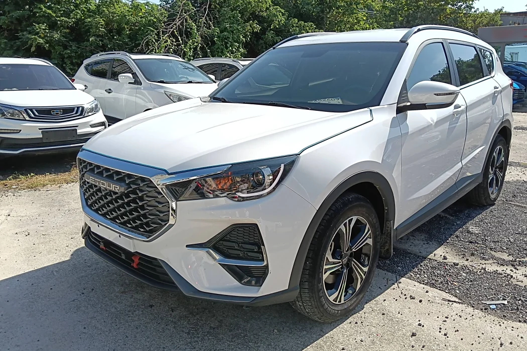 Jietu X70S 2022 1.5T DCT Vitality Edition 5 Seats