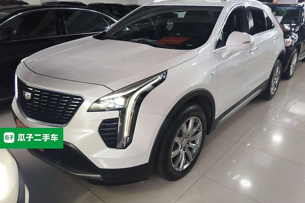 Cadillac XT4 2022 28T two-wheel drive premium model