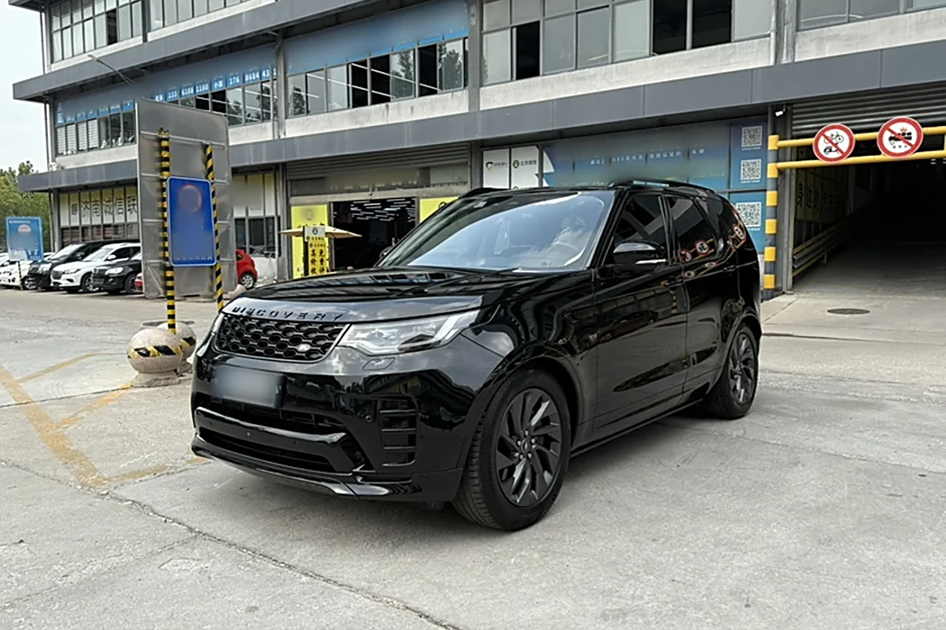 Land Rover Discovery 2023 360PS R-Dynamic SE