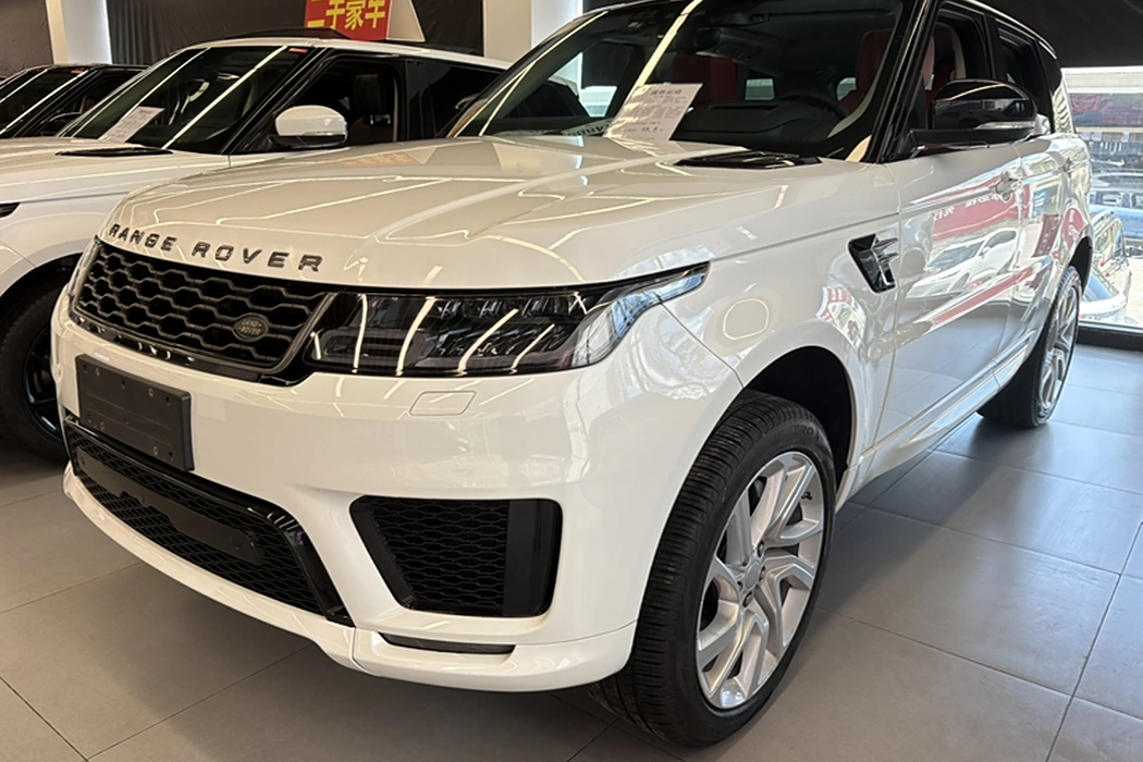 Land Rover Range Rover Sport Edition 2019 Model 3.0 L6 HSE DYNAMIC