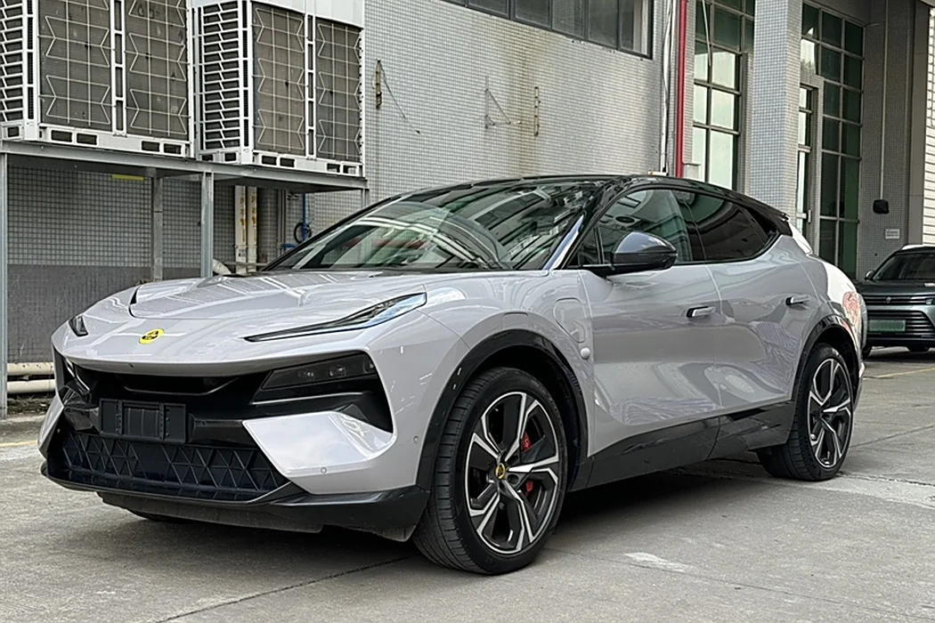 Lotus Sports Car 2023 ELETRE R+