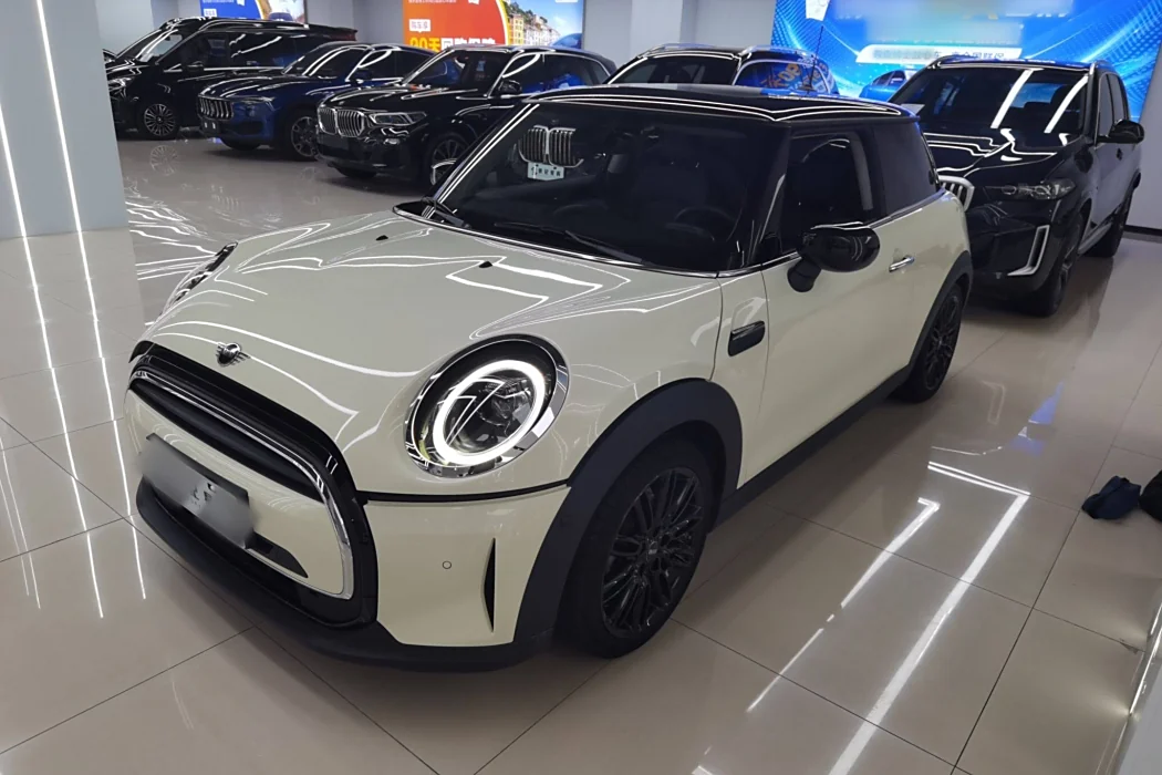 MINI 2022 1.5T COOPER Artist
