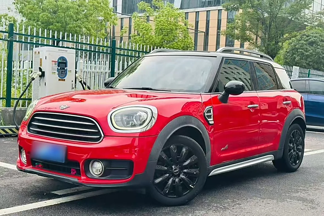 MINI COUNTRYMAN 2018 model 1.5T COOPER ALL4 artist