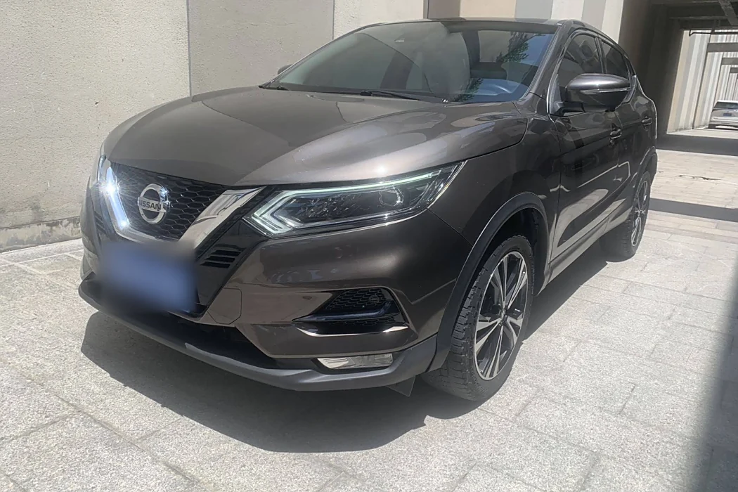 Nissan Qashqai 2019 2.0L CVT Deluxe Edition