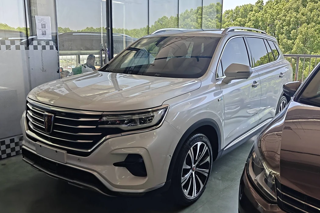 RX5 MAX 2019 400TGI Automatic 4WD Intelligent Cockpit Supreme Edition