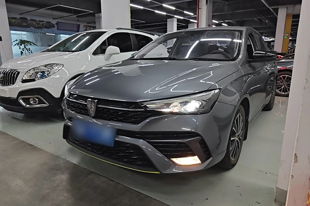 RW i5 2021 1.5L CVT Platinum Edition