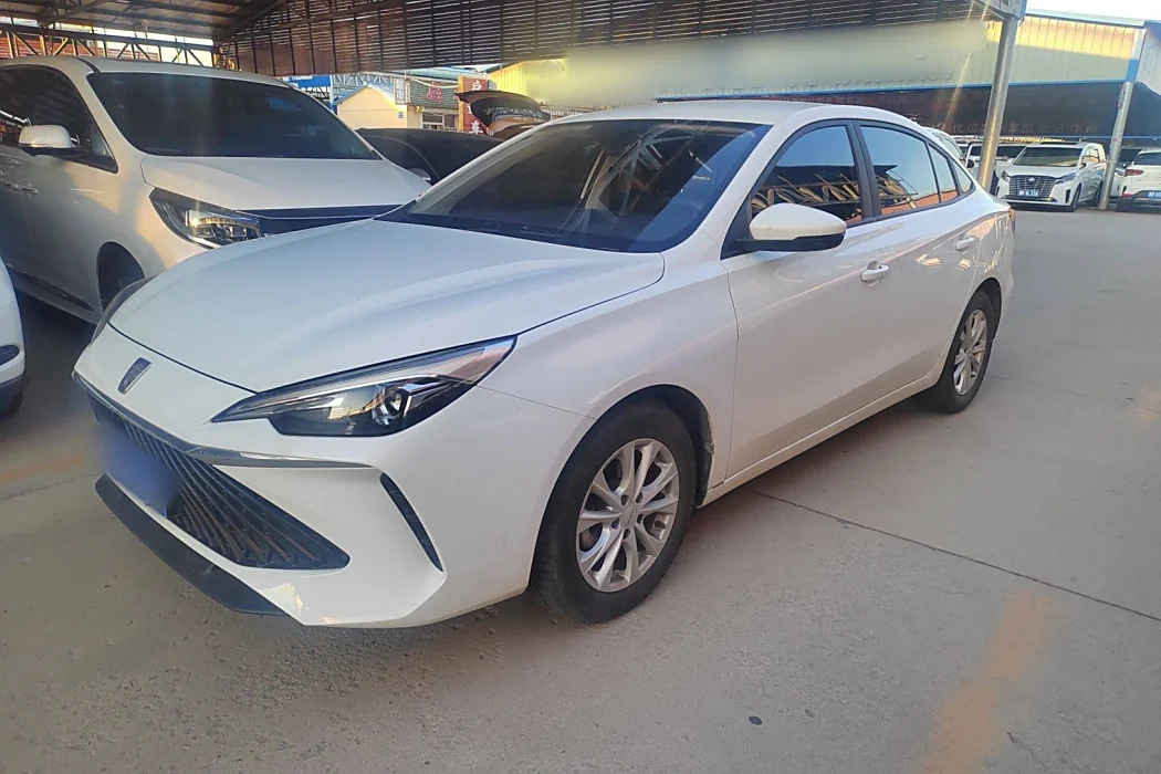 Roewe i5 2023 1.5L Manual Comfort Edition