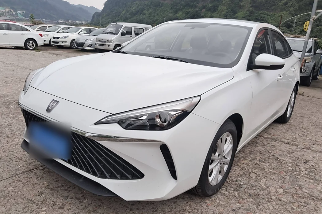 Roewe i5 2023 1.5L Manual Comfort Edition
