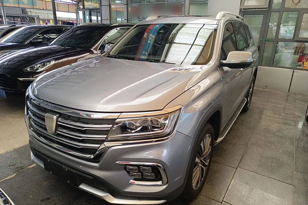 Roewe RX8 2018 30T Smart Networking Four-wheel drive Extreme Edition