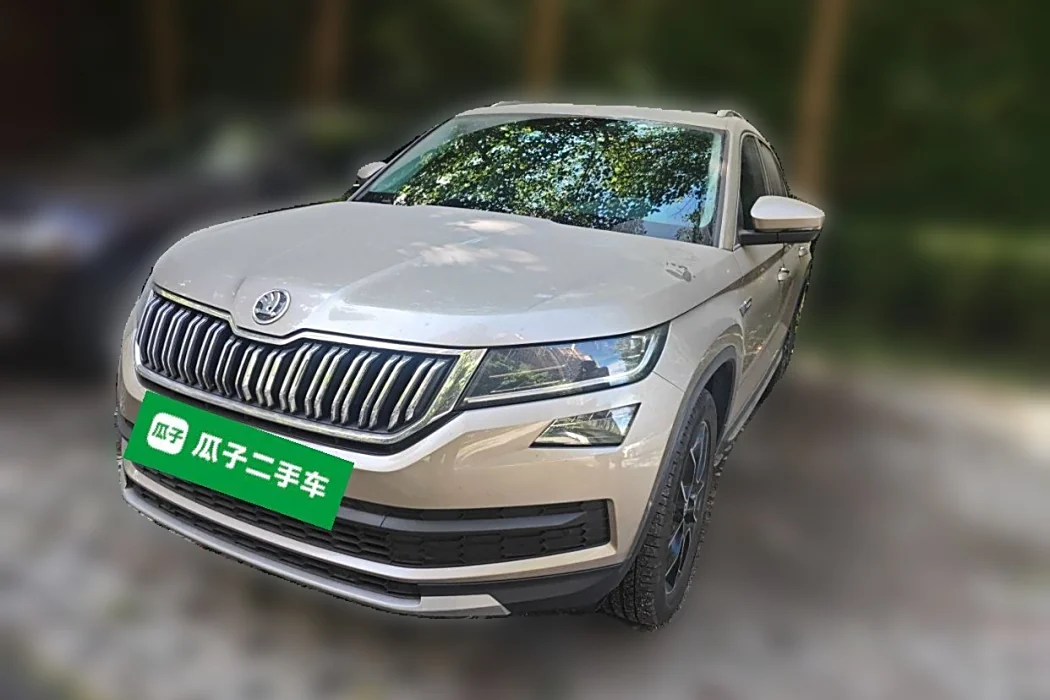Skoda Kodiak 2019 facelift ZI330 5-seater two-wheel drive luxury premium edition Country VI