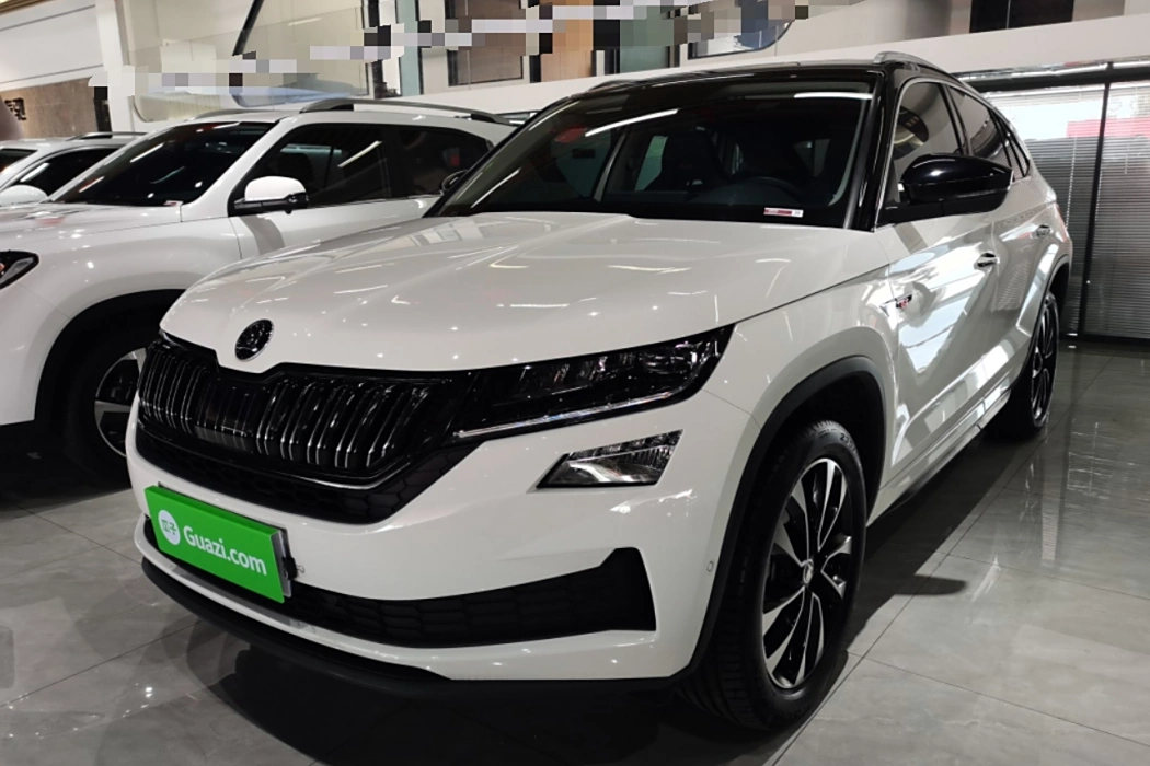 Skoda Kodiak GT 2023 facelift ZI330 two-wheel drive luxury edition