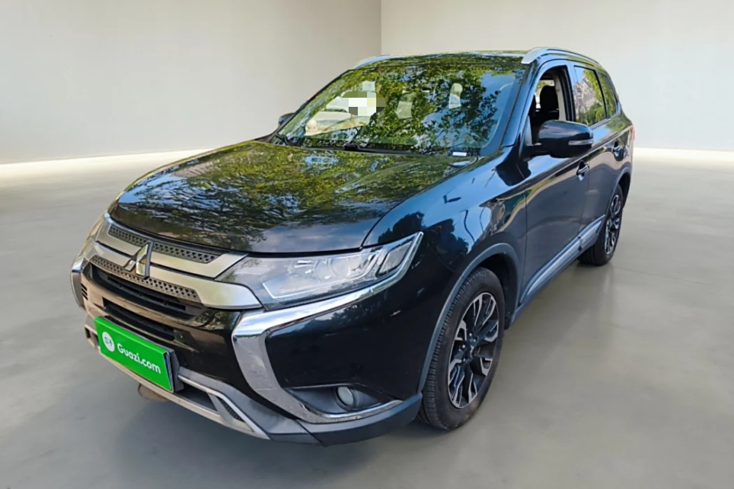 Mitsubishi Outlander 2019 2.0L two-wheel drive Enjoy Edition 5-seater Country VI