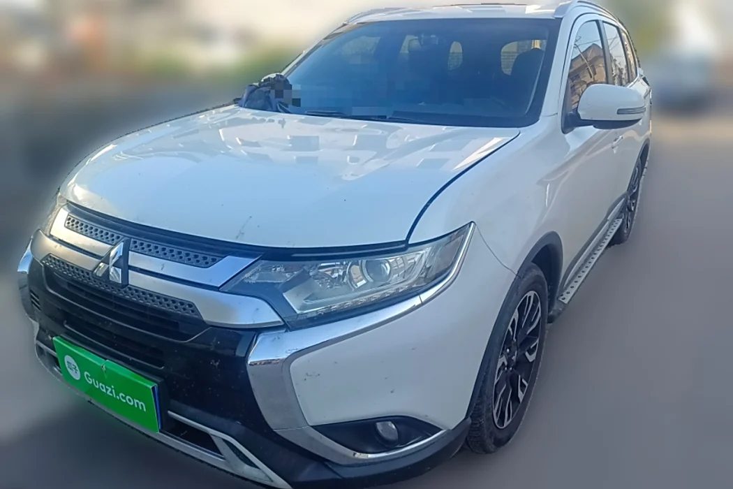 Mitsubishi Outlander 2019 2.0L two-wheel drive Enjoy Edition 5-seater Country VI
