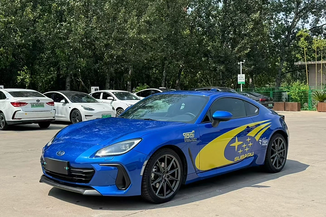 Subaru BRZ 2022 2.4L manual version