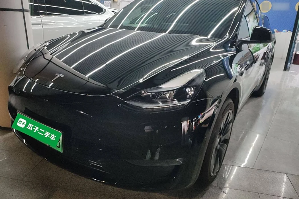 Tesla Model Y 2023 Long battery life all-wheel drive version