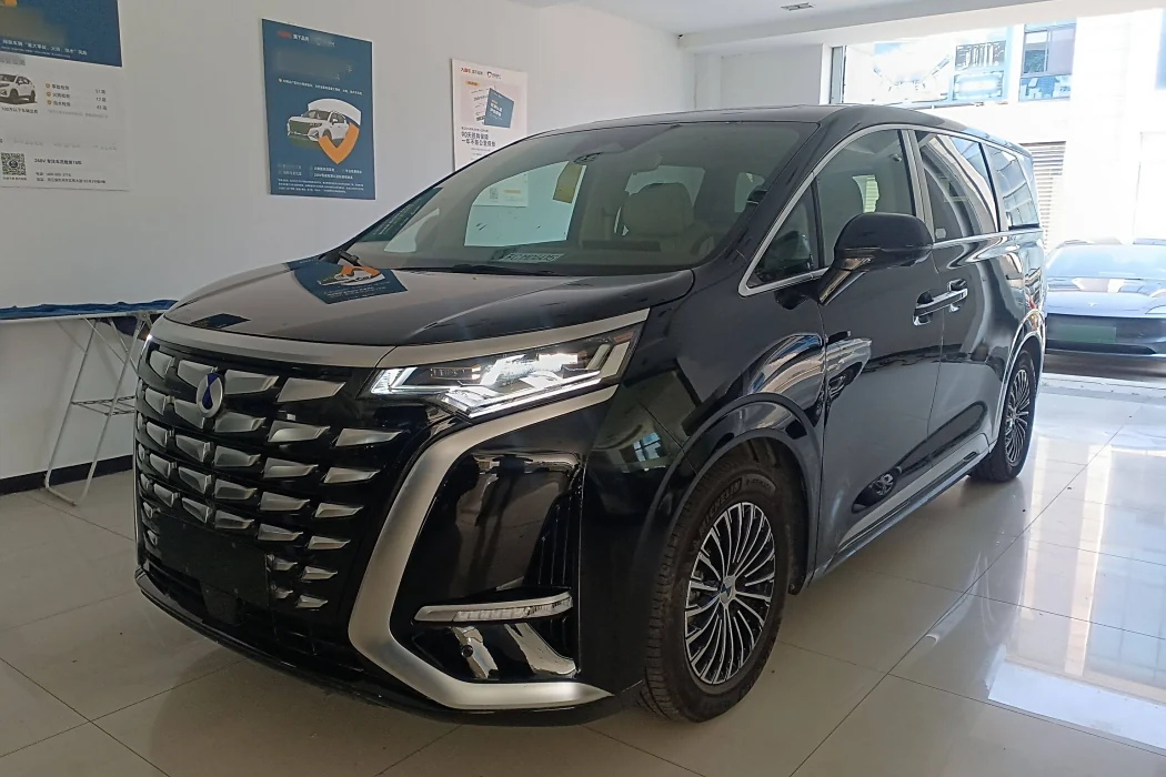 Denza D9 2022 DM-i 970 four-wheel drive premium type