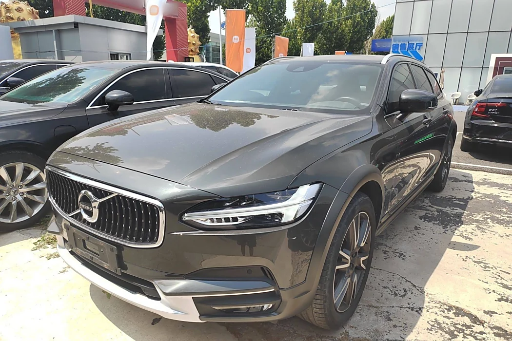 Volvo V90 2020 facelift Cross Country T5 AWD Zhiyuan Edition