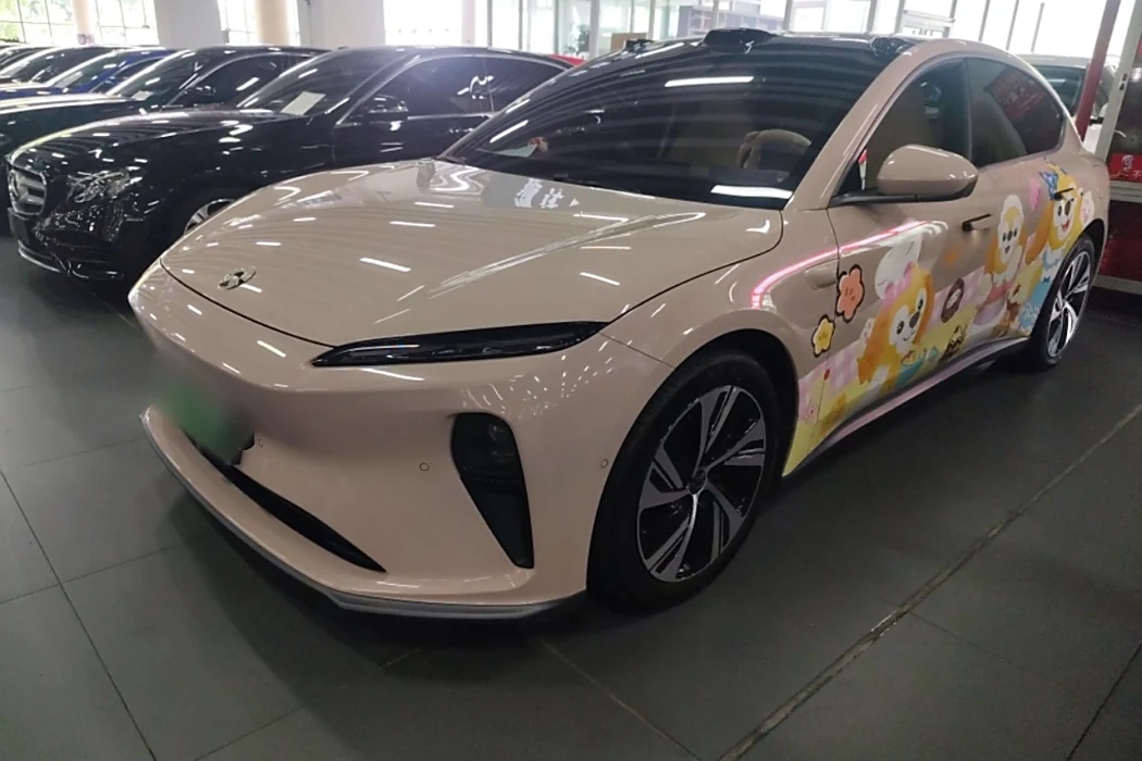 Azera ET5 2022 75kWh