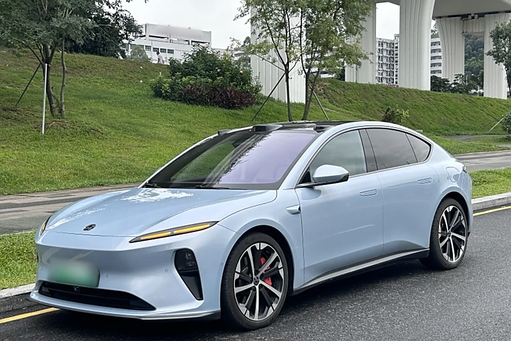 Azera ET5 2022 75kWh