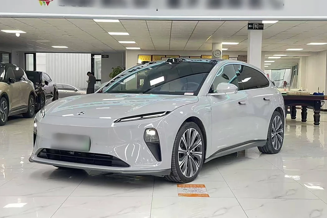 Nio ET5T 2024 model 75kWh Touring