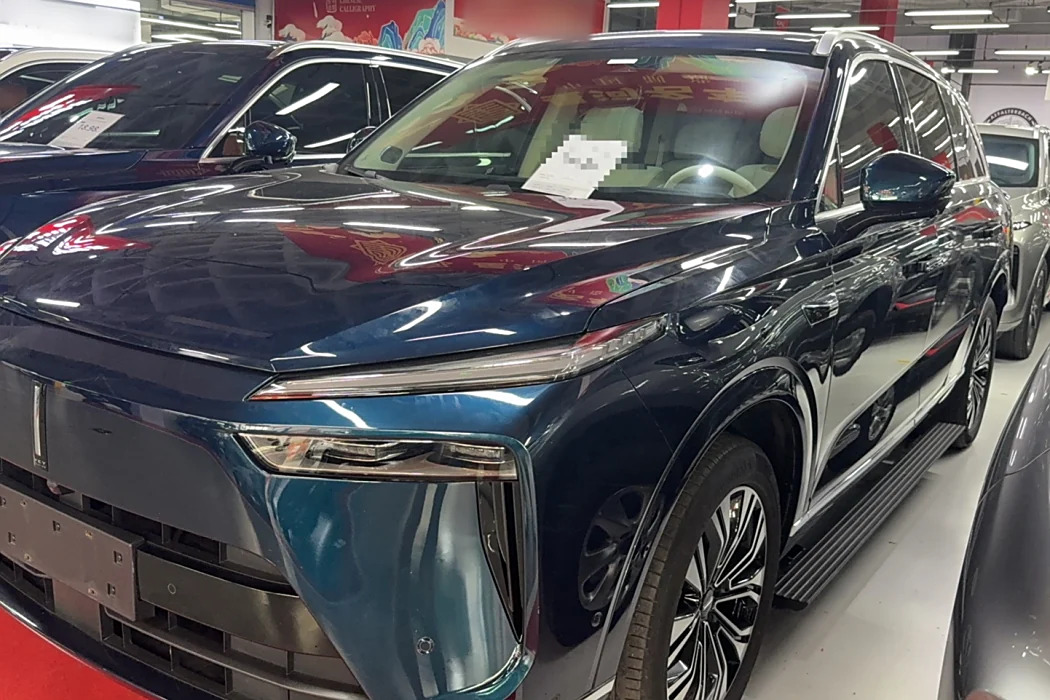 Wei Brand Blue Mountain 2023 four-wheel drive ultra-long battery life version