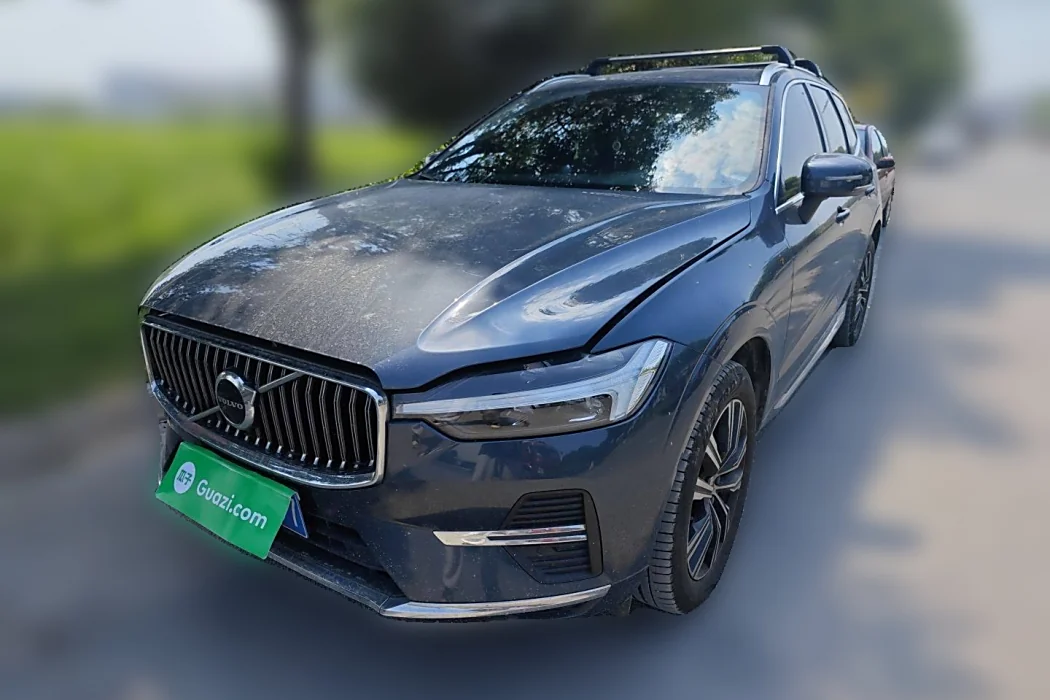 Volvo XC60 2022 B5 four-wheel drive Zhiyuan Deluxe Edition