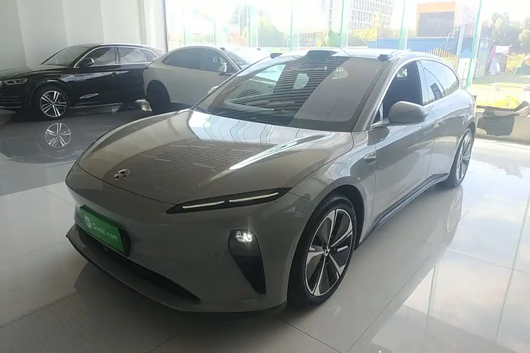 Nio ET5T 2024 model 75kWh Touring