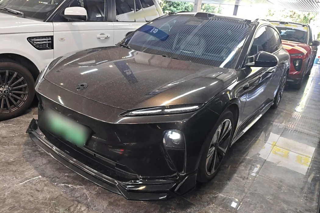 Nio ET5T 2023 model 75kWh Touring