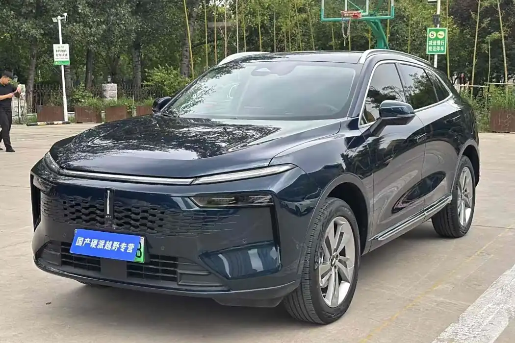 Wei brand Mocha New Energy 2024 Hi4 four-wheel drive long battery life version