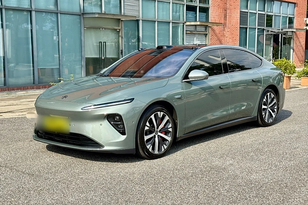 Nio ET7 2022 100kWh first version
