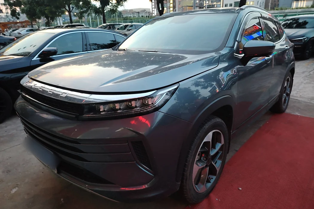 Xingtu Chasing the Wind 2019 Model 1.6T DCT Xingrui Edition