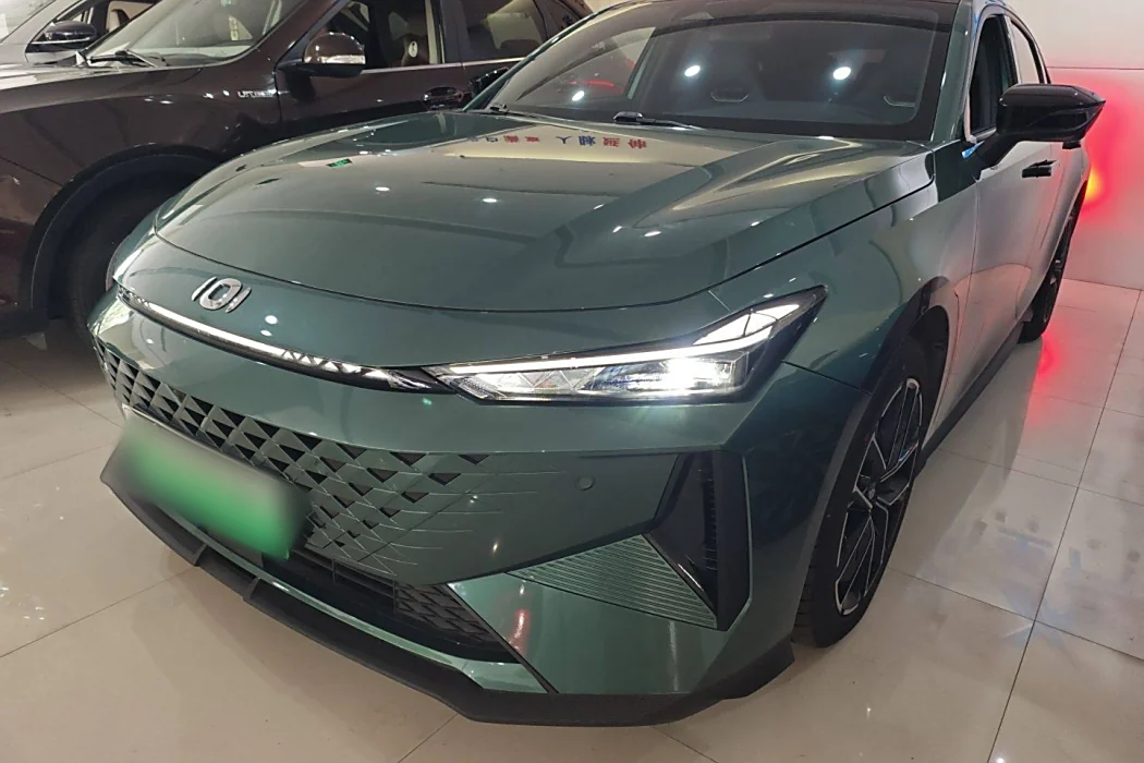 Changan Qiyuan A06 2023 Extreme Type