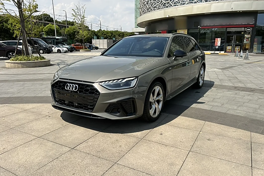AUDI A4 (IMPORTED) 2023 Avant 40 TFSI Stylish Dynamic