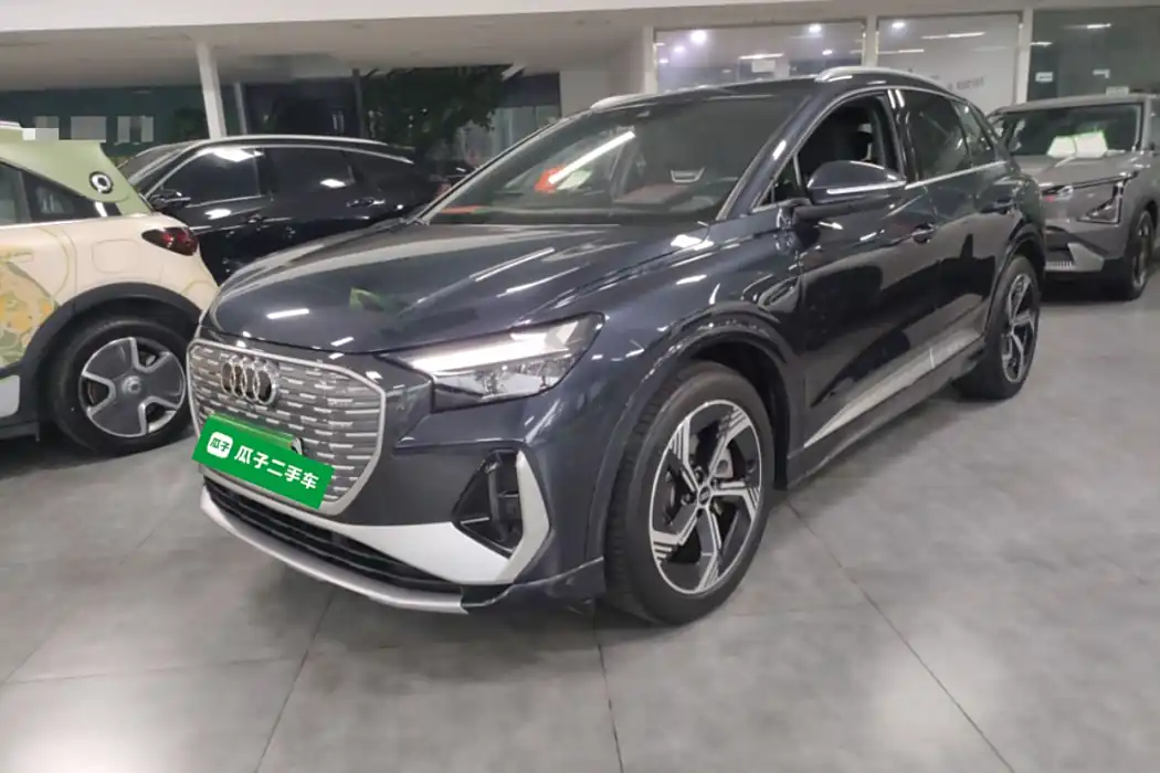 Audi Q4 e-tron 2023 40 e-tron Genesis Edition