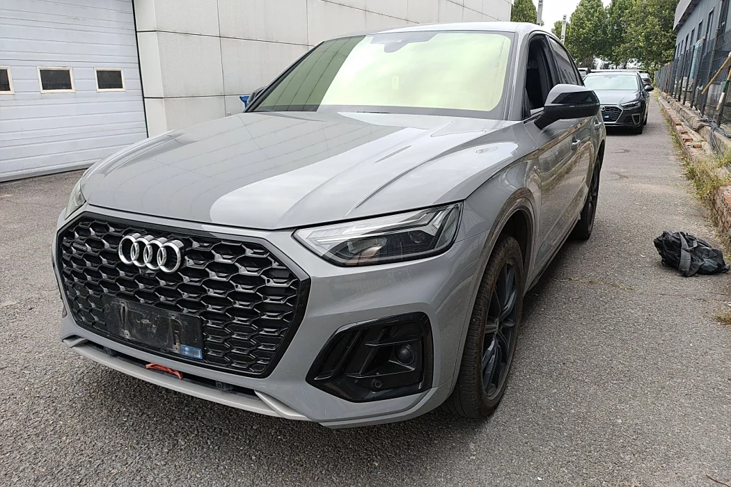 Audi Q5L Sportback 2021 Model 40 TFSI Enjoy Life Edition