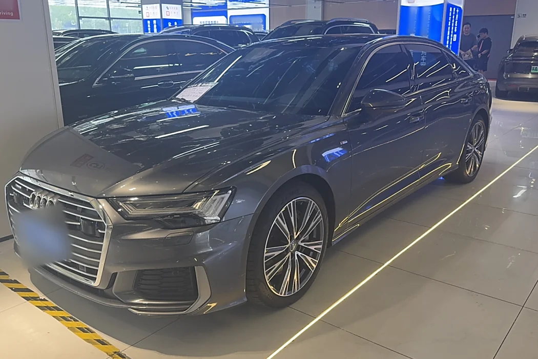 Audi A6L 2021 model 55 TFSI quattro flagship dynamic type