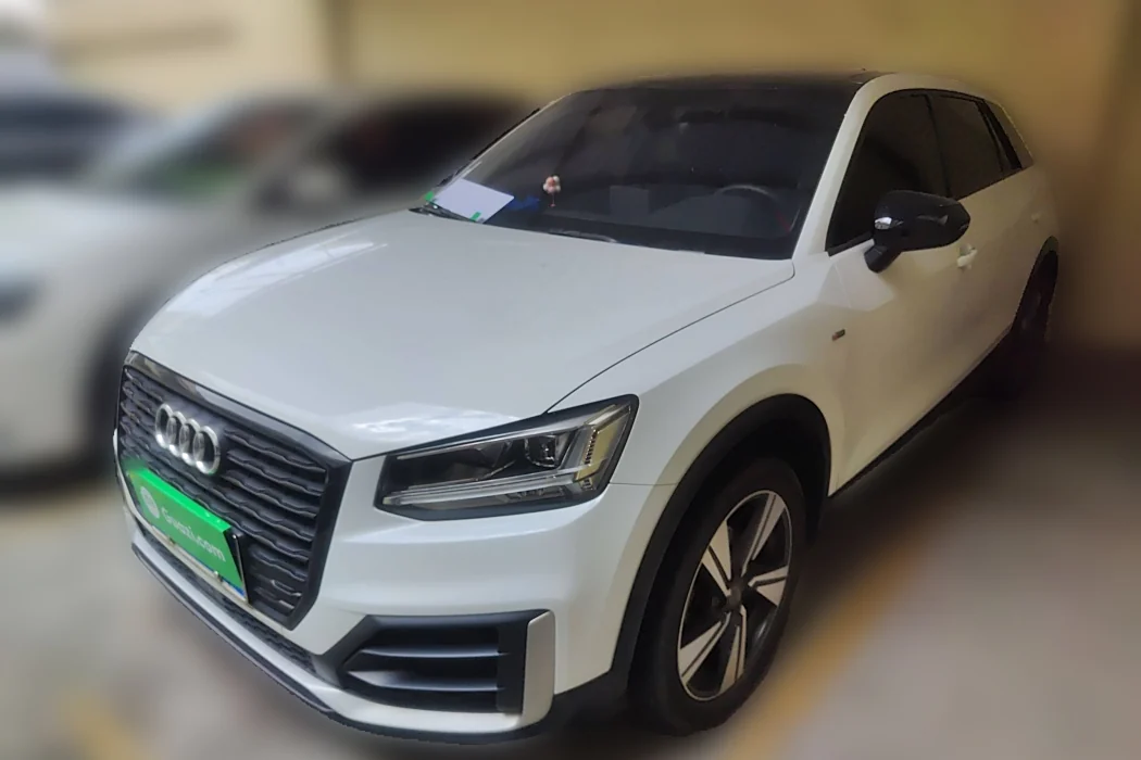 Audi Q2L 2020 model 35 TFSI fashion dynamic type