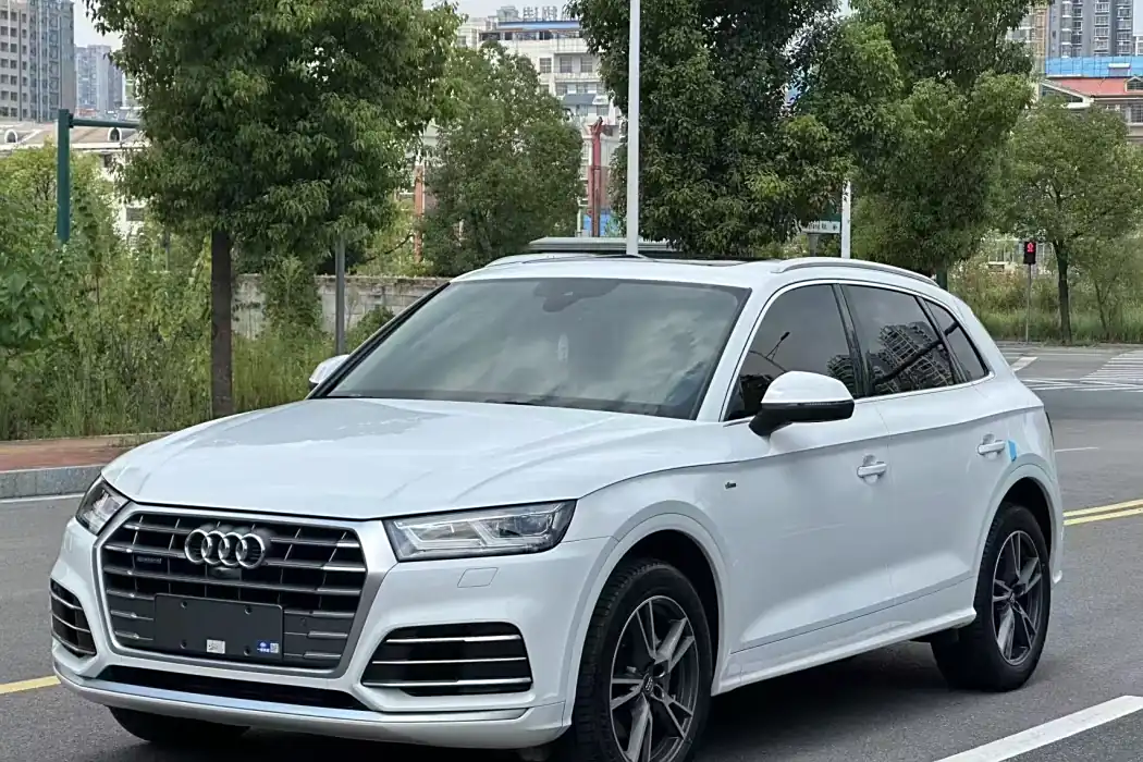 Audi Q5L 2020 facelift 40 TFSI Glory Style